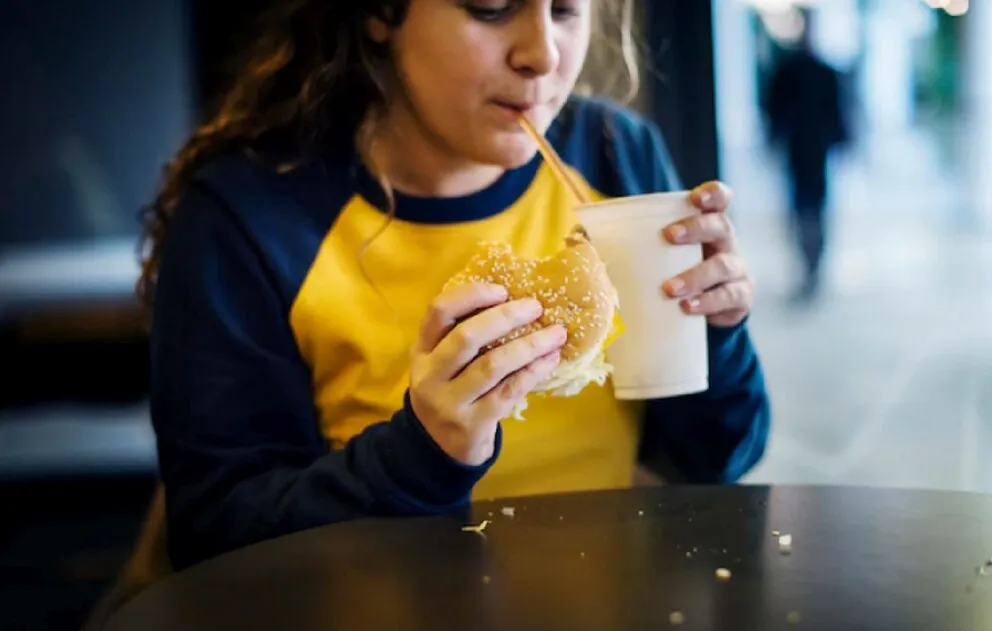 Curso Aprende a Manejar tu Hambre Emocional 1